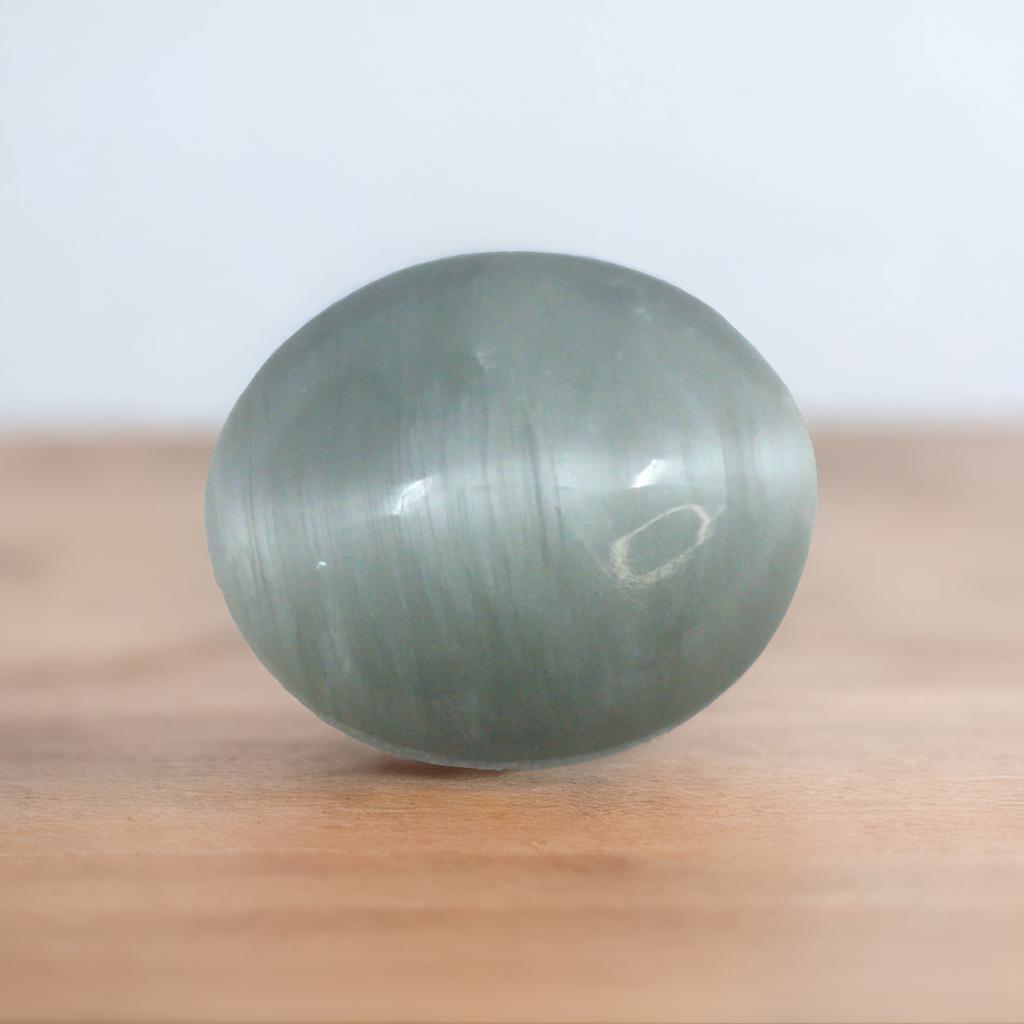 8.46-Carat Natural Cat’s Eye Gemstone with Certificate