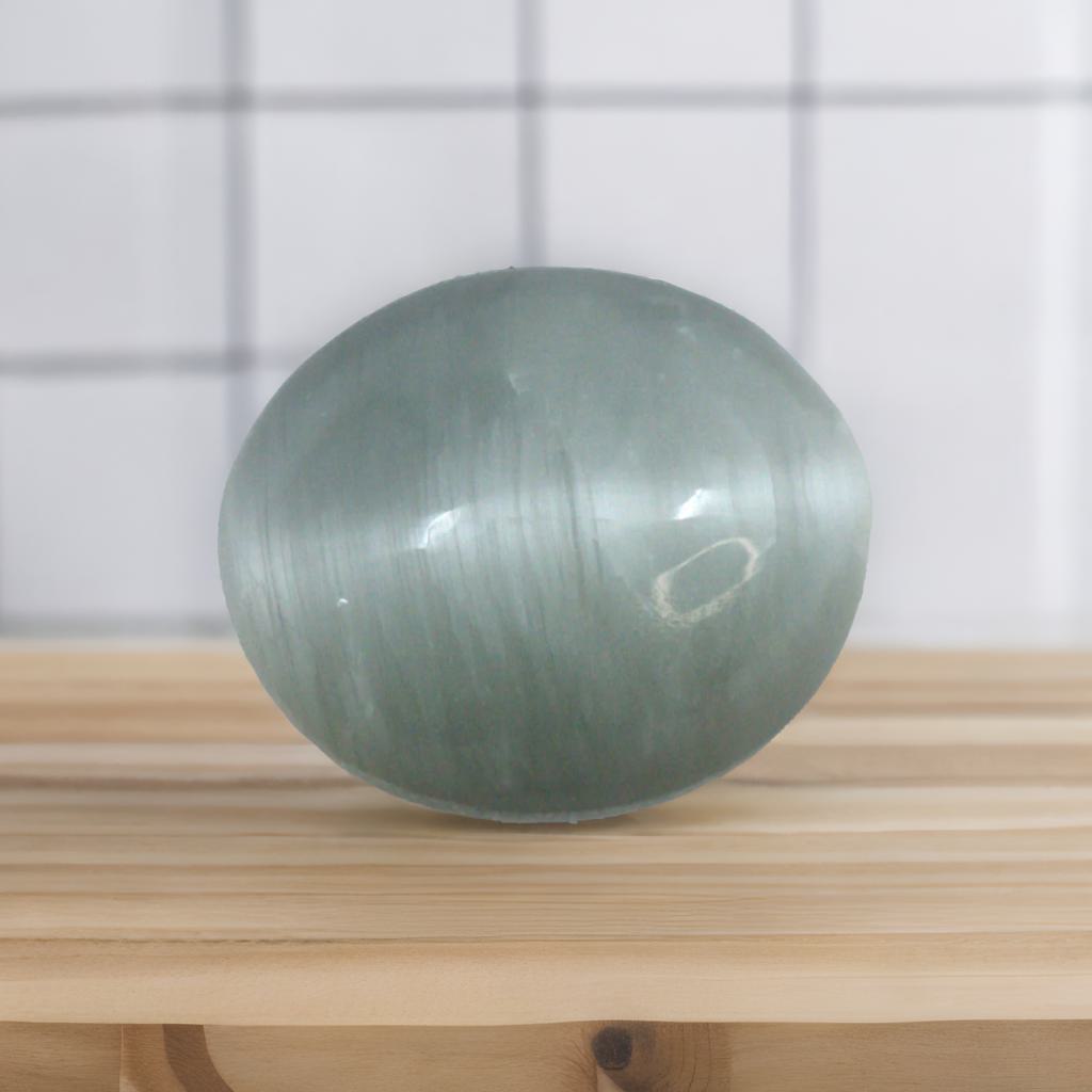 5.51-Carat Natural Cat’s Eye Gemstone  with Certificate