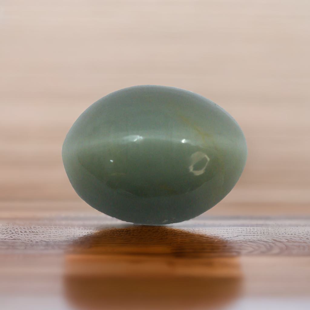 10.04-Carat Natural Cat’s Eye Gemstone with Certificate