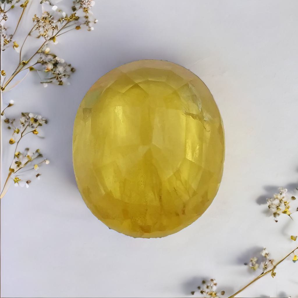 Natural Yellow Sapphire Gemstone 3.95 Carat with Certificate